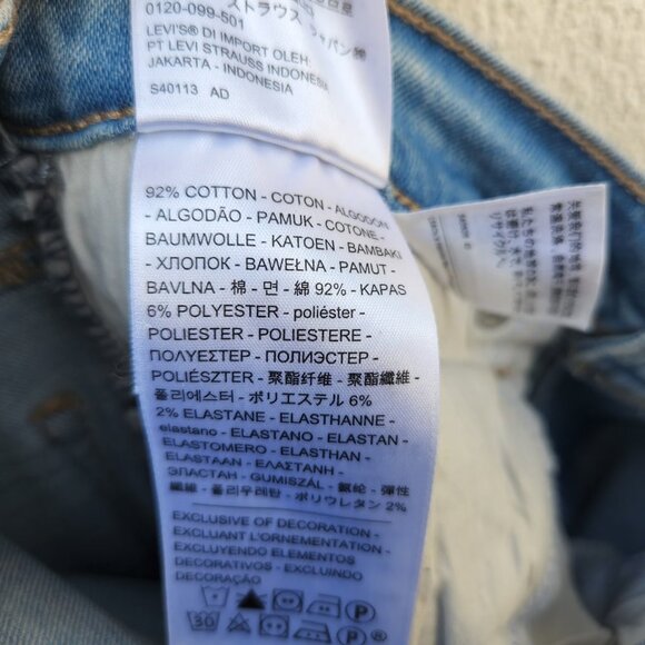 5/$100 SALE - Levi's Flame Embroidered Jeans - Picture 11 of 11